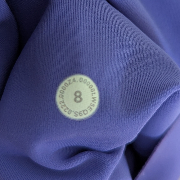 LULULEMON Purple Cargo Athletic Super High Rise Hiking Tight 25" Leggings Size 8 - Picture 14 of 16